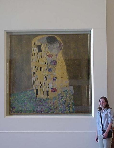 erica_in_vienna_museum1.jpg